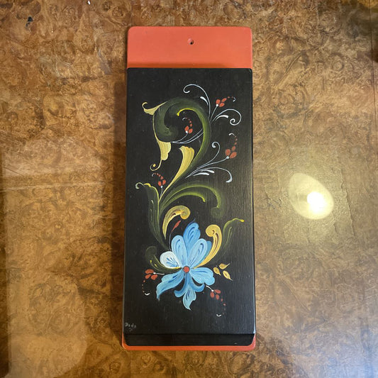 Norwegian Rosemaling Russet & Black Knife Holder UNIQUE FINDS