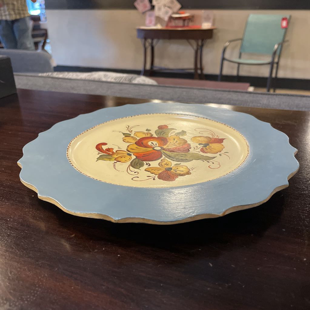 Norwegian Rosemaling Plate with Scalloped Edge UNIQUE FINDS