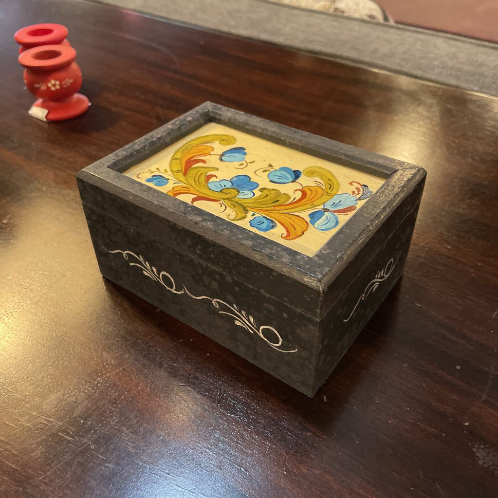 Norwegian Rosemaling Small Black Storage Box UNIQUE FINDS