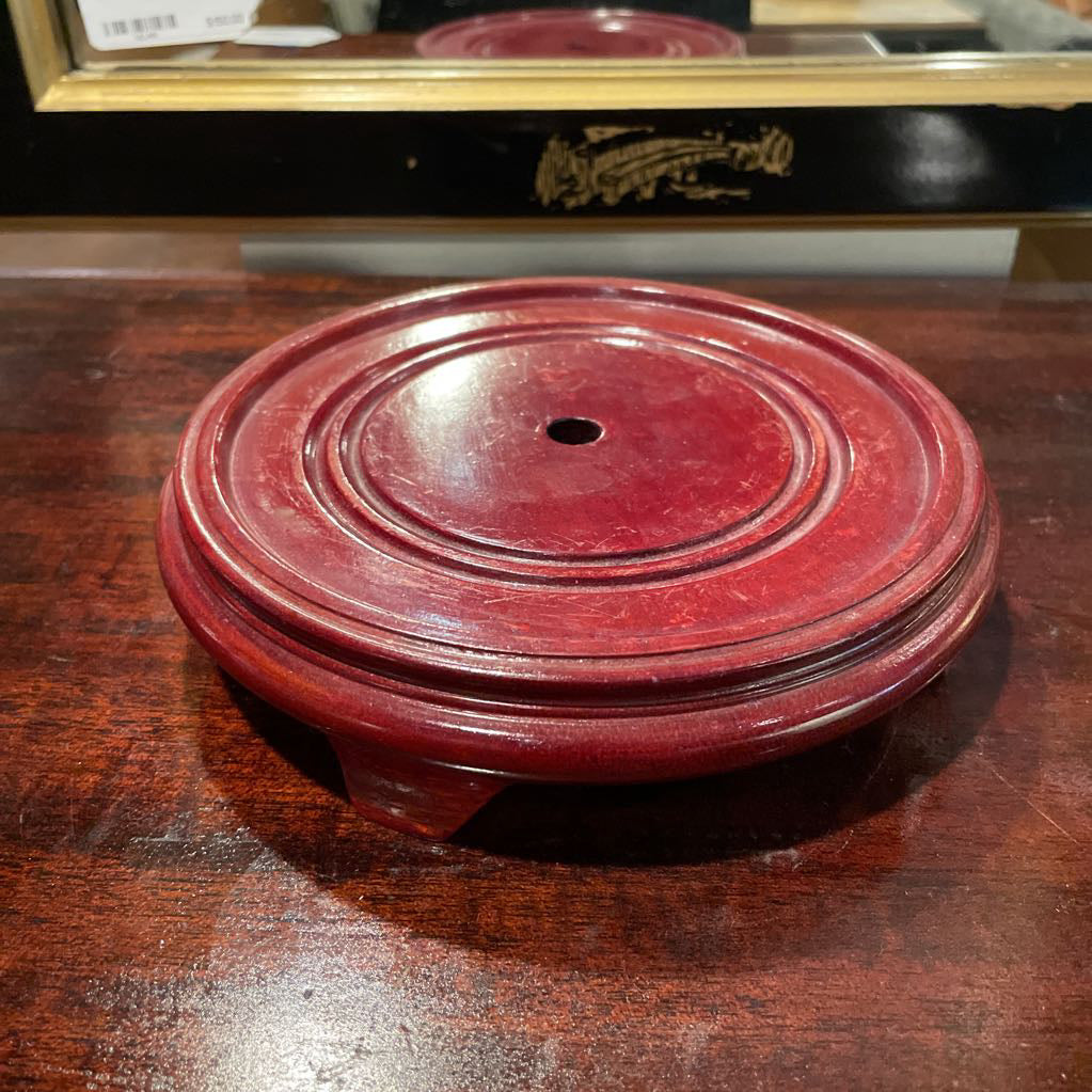 Round Asian vase with Pheasant on Round Stand SMALLS