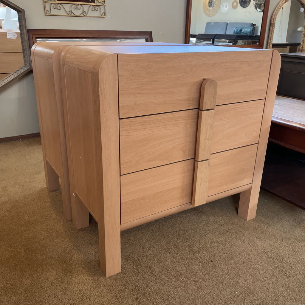 Blonde Three Drawer Rounded Corner Nighstand C NIGHTSTANDS