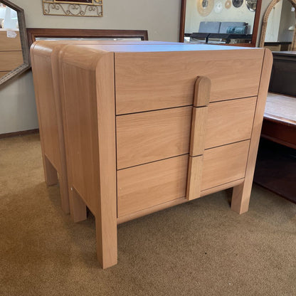 Blonde Three Drawer Rounded Corner Nighstand C NIGHTSTANDS