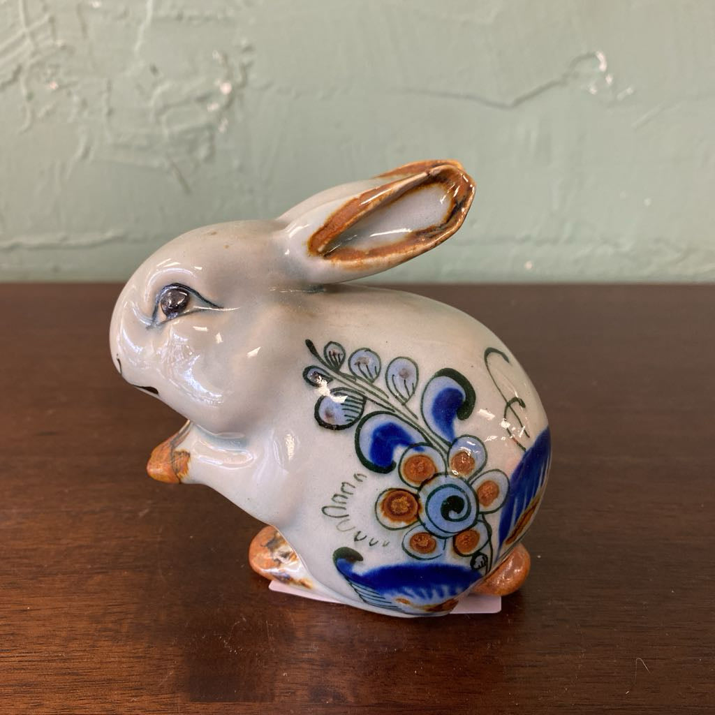 Vintage El Palomar Pottery Blue Floral Rabbit Figurine (S) SMALLS