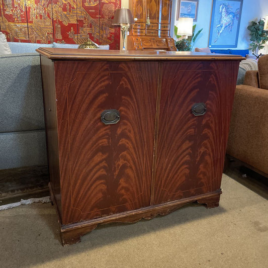 Mid Century (40's) Zenith Tube Radio Cabinet (Mono) MISC SOUND EQUIPMENT