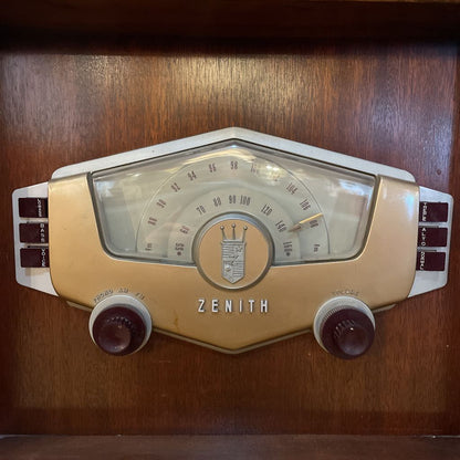 Mid Century (40's) Zenith Tube Radio Cabinet (Mono) MISC SOUND EQUIPMENT