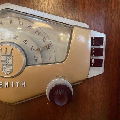 Mid Century (40's) Zenith Tube Radio Cabinet (Mono) MISC SOUND EQUIPMENT