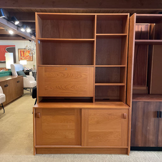 Moebler 2 Piece Wall Unit w/Drop Down Bar