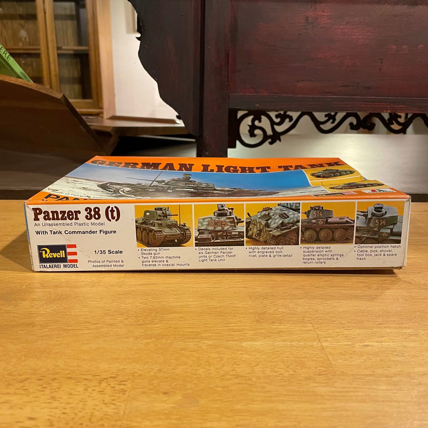 Revell/ItalaereiPanzer Tank Model Kit Vintage=AS IS