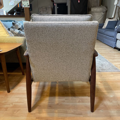 Villarica Light Moss Arm Chair