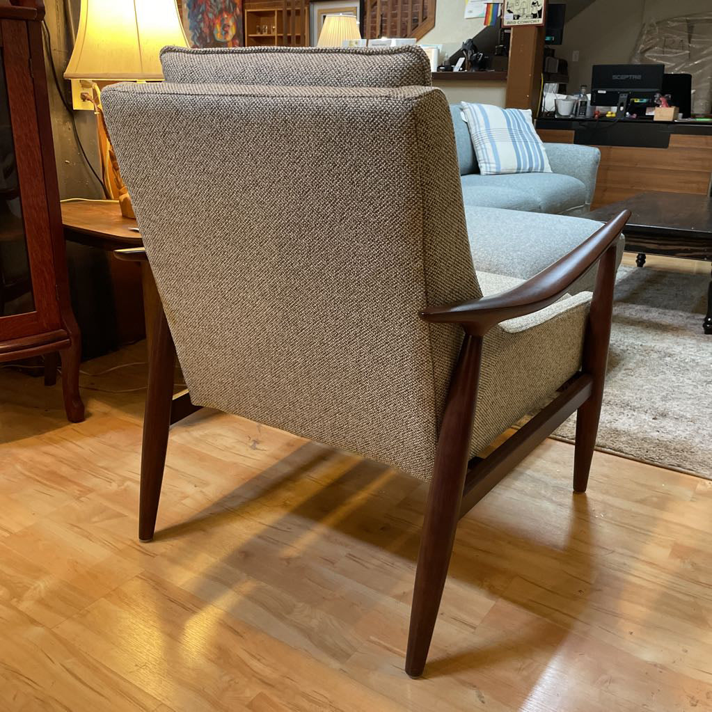 Villarica Light Moss Arm Chair