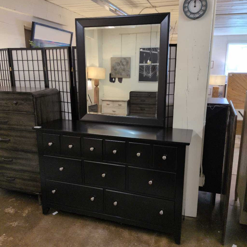 Folio 21 Black 7 Drawer Dresser w/Vanity & Smooth close C CABINETS