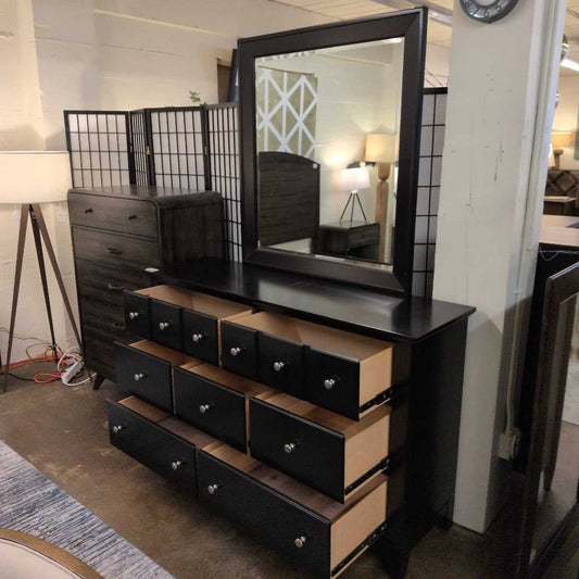 Folio 21 Black 7 Drawer Dresser w/Vanity & Smooth close C CABINETS