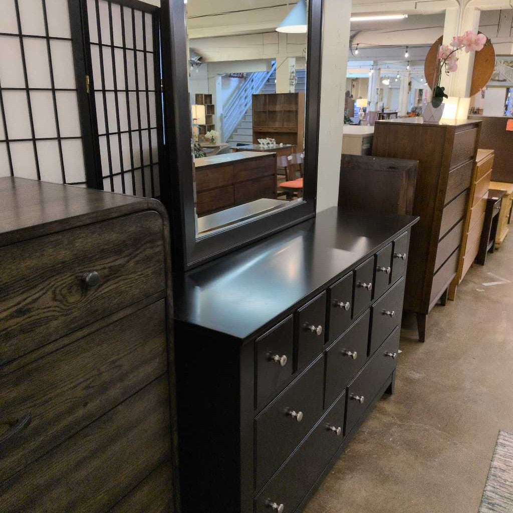 Folio 21 Black 7 Drawer Dresser w/Vanity & Smooth close C CABINETS