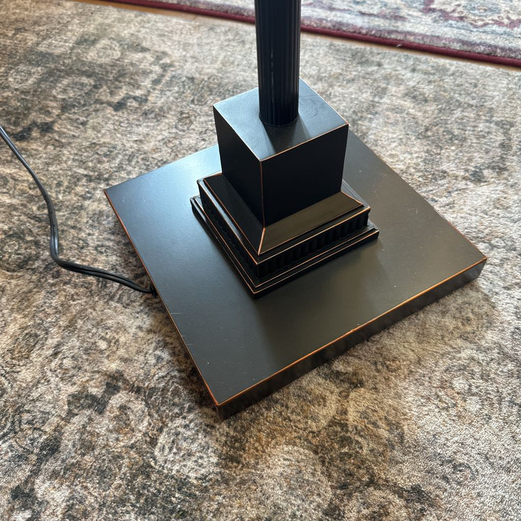 Contemporary Black Floor Lamp w/adjustable arm LAMPS