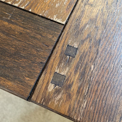 Craftsman Style Wooden End Table w/ 1 Drawer C SIDE TABLES