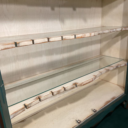 Thomasville Teal 2 Piece Hutch C CABINETS