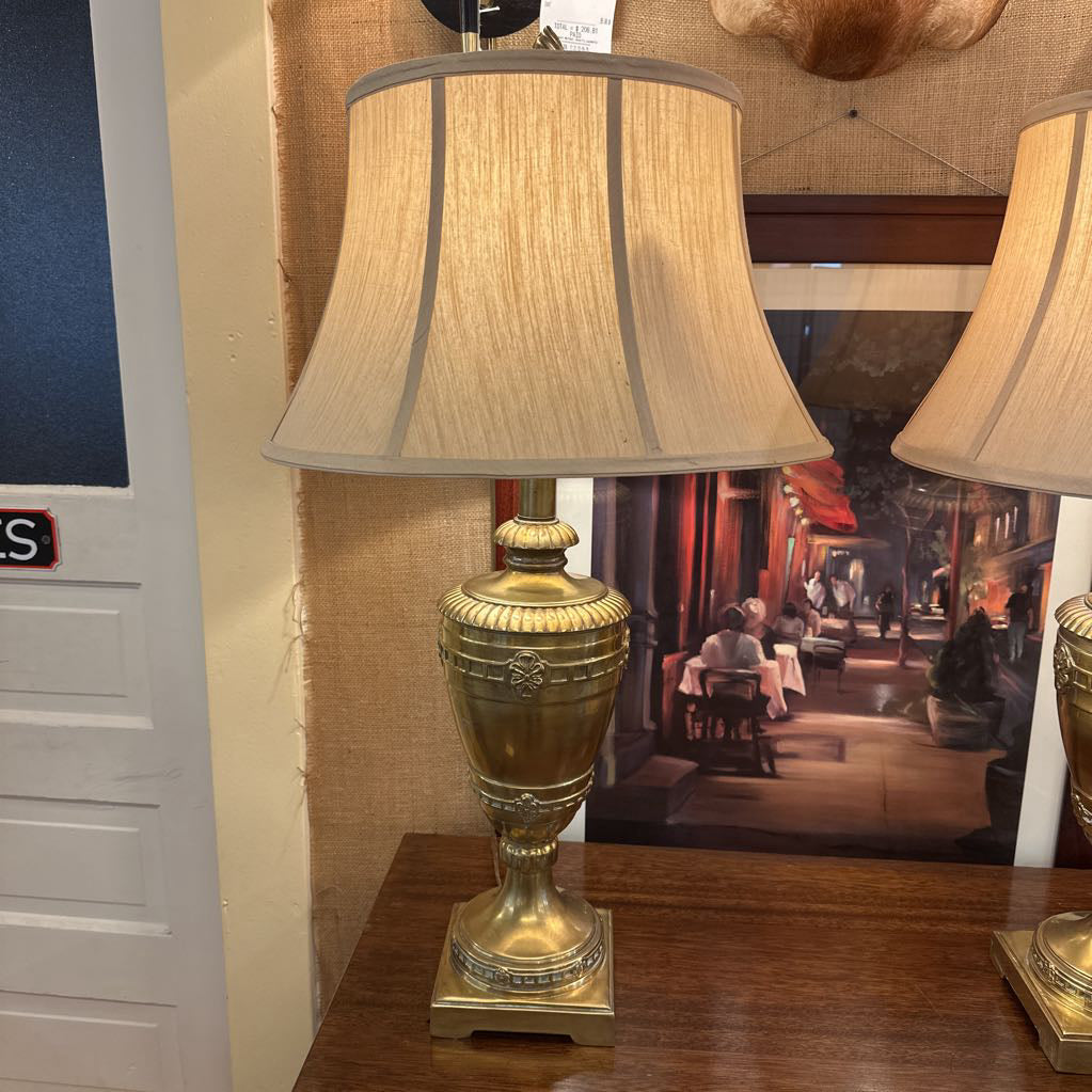 Vintage Brass Urn-Style Stiffel Lamp LAMPS
