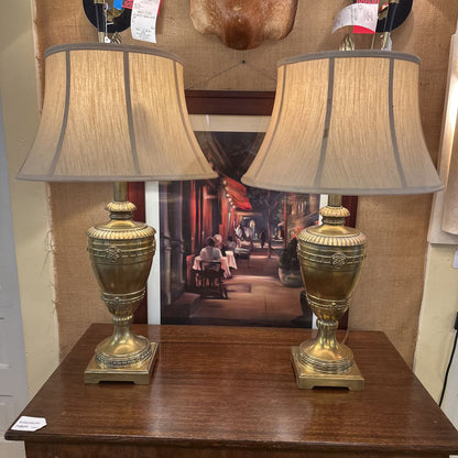Vintage Brass Urn-Style Stiffel Lamp LAMPS