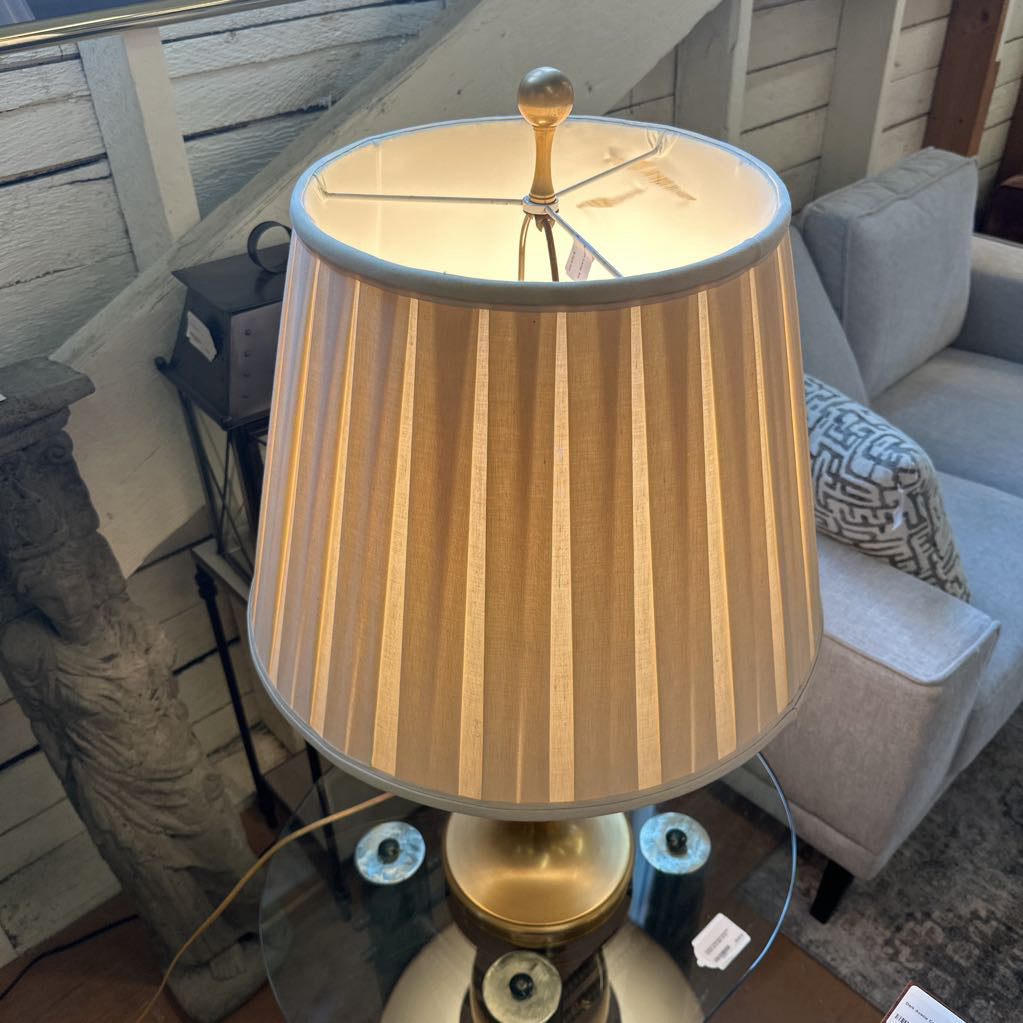 Vintage Urn-Style Brass Lamp LAMPS