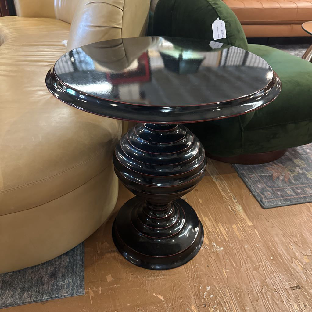 Linea Table C SIDE TABLES