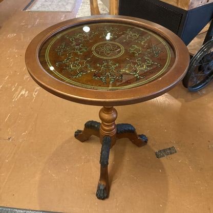 Vintage Italian Style Accent Table C SIDE TABLES