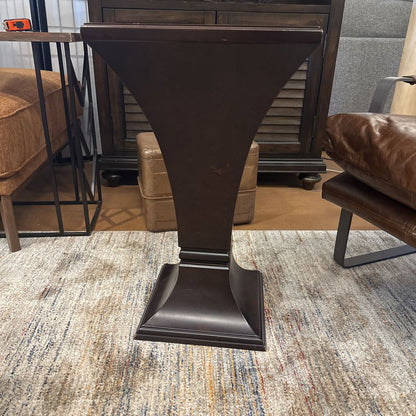 Bombay Company Accent Table C SIDE TABLES