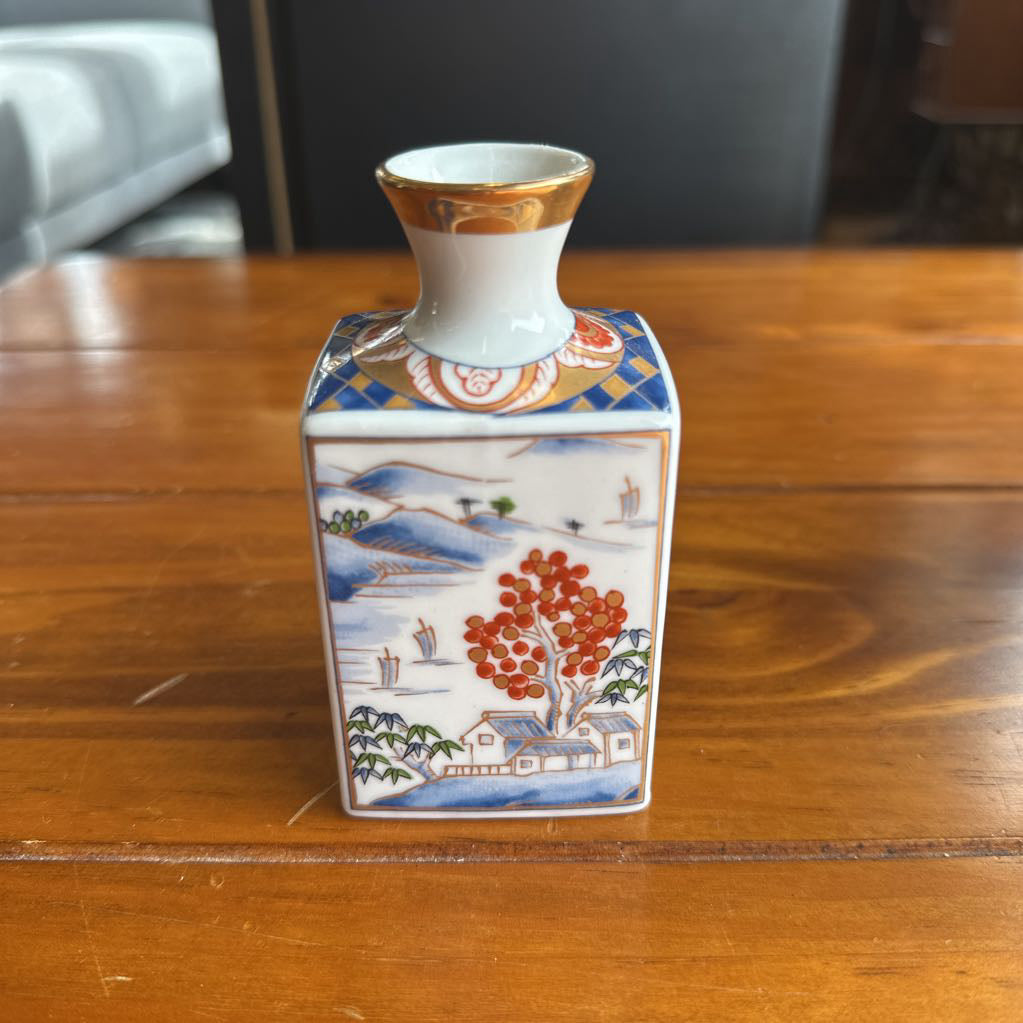 Small Asian Vase SMALLS