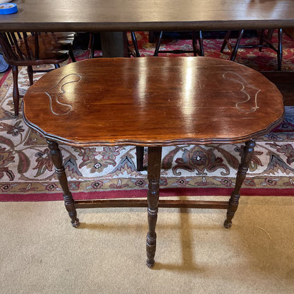 Vint. Dark Wood Turned Leg End Table C SIDE TABLES