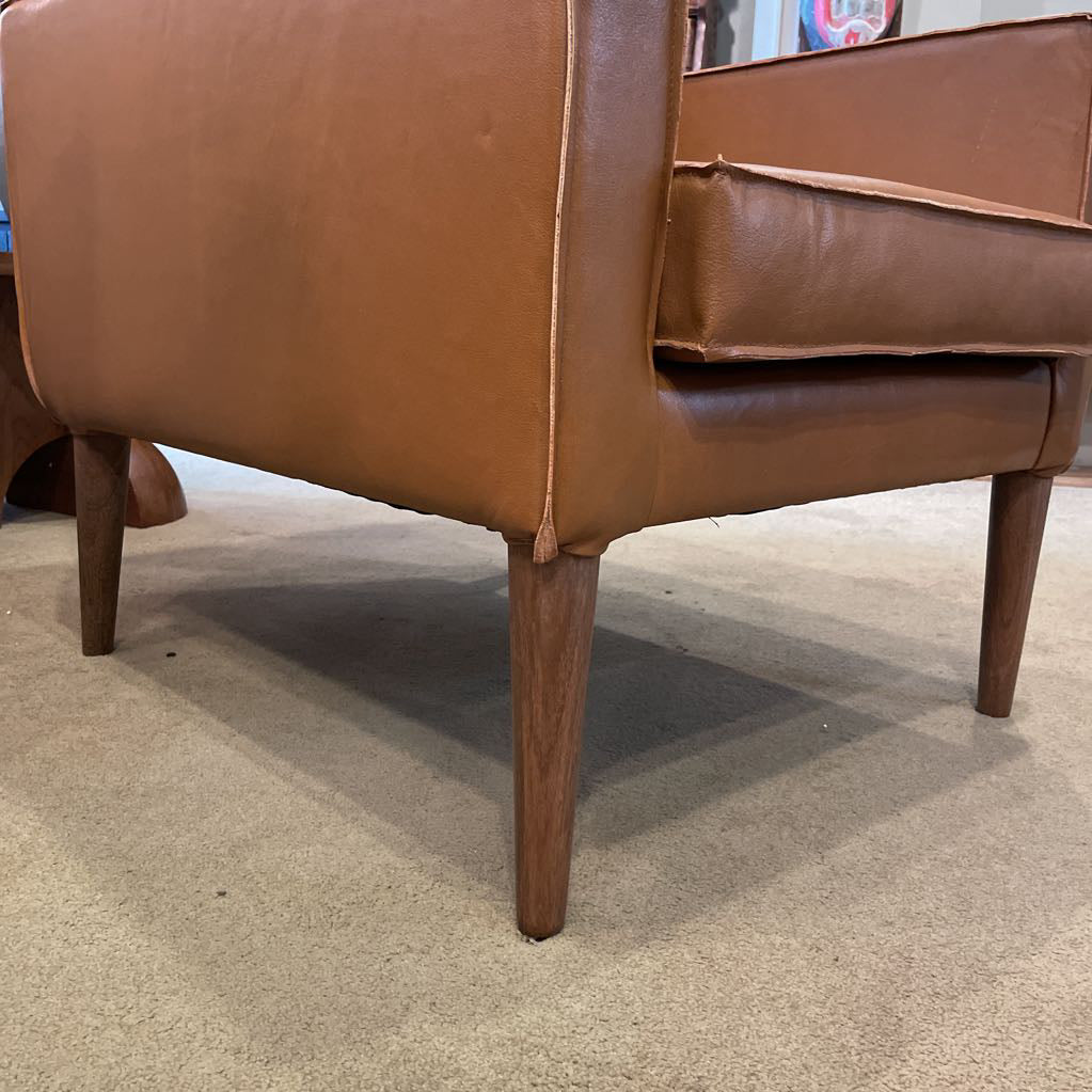 Dearing Chair U ACCENT CHAIRS