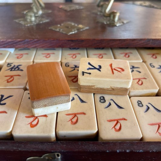 Antique Wang Cheng Tai Mah Jong Set in Wood and Brass Box UNIQUE FINDS
