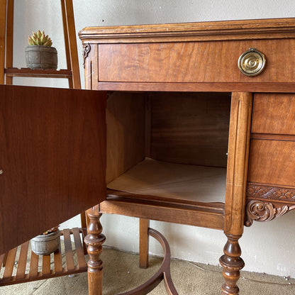 Mahogany Vintage Sideboard w/ Turned Legs
