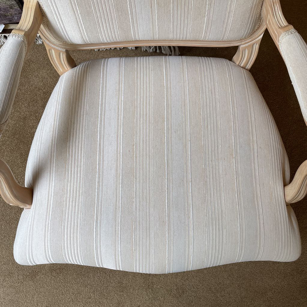Light Wood French Style Striped Upholstry Accent Chair w/ Cabriole Feet U ACCENT CHAIRS