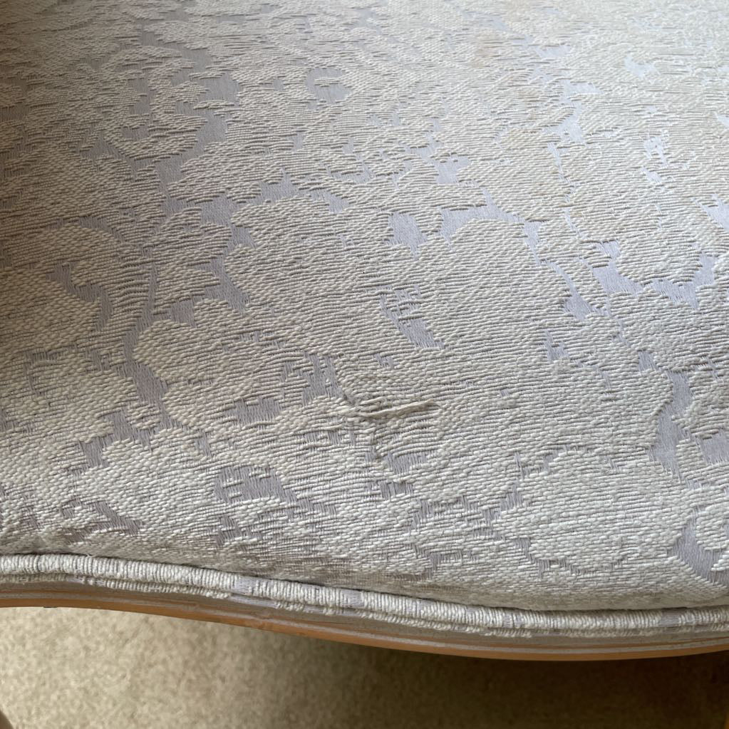 Light Wood French Style Floral Upholstry Accent Chair w/ Cabriole Feet U ACCENT CHAIRS
