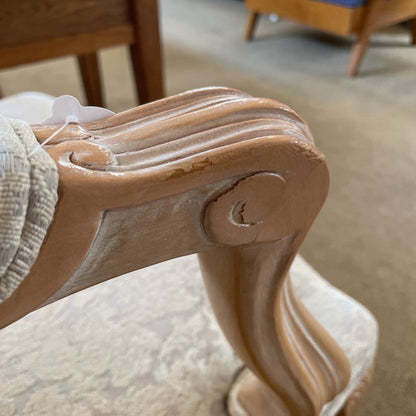 Light Wood French Style Floral Upholstry Accent Chair w/ Cabriole Feet U ACCENT CHAIRS