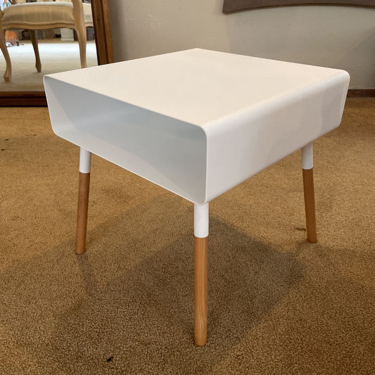 Yamazaki Home Short White Metal Nightstand C NIGHTSTANDS