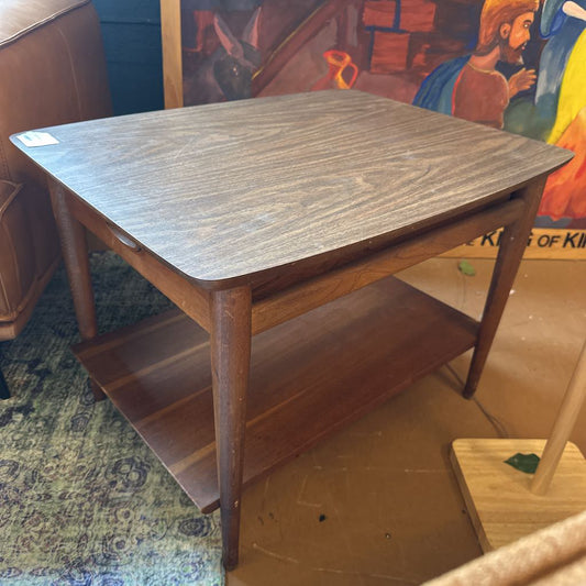 Lane End Table C SIDE TABLES