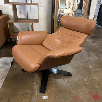 Zulia Terracotta Leather Accent Chair