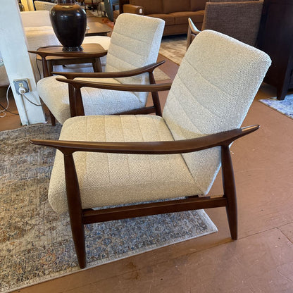 Otun Linen Accent Chair U ACCENT CHAIRS