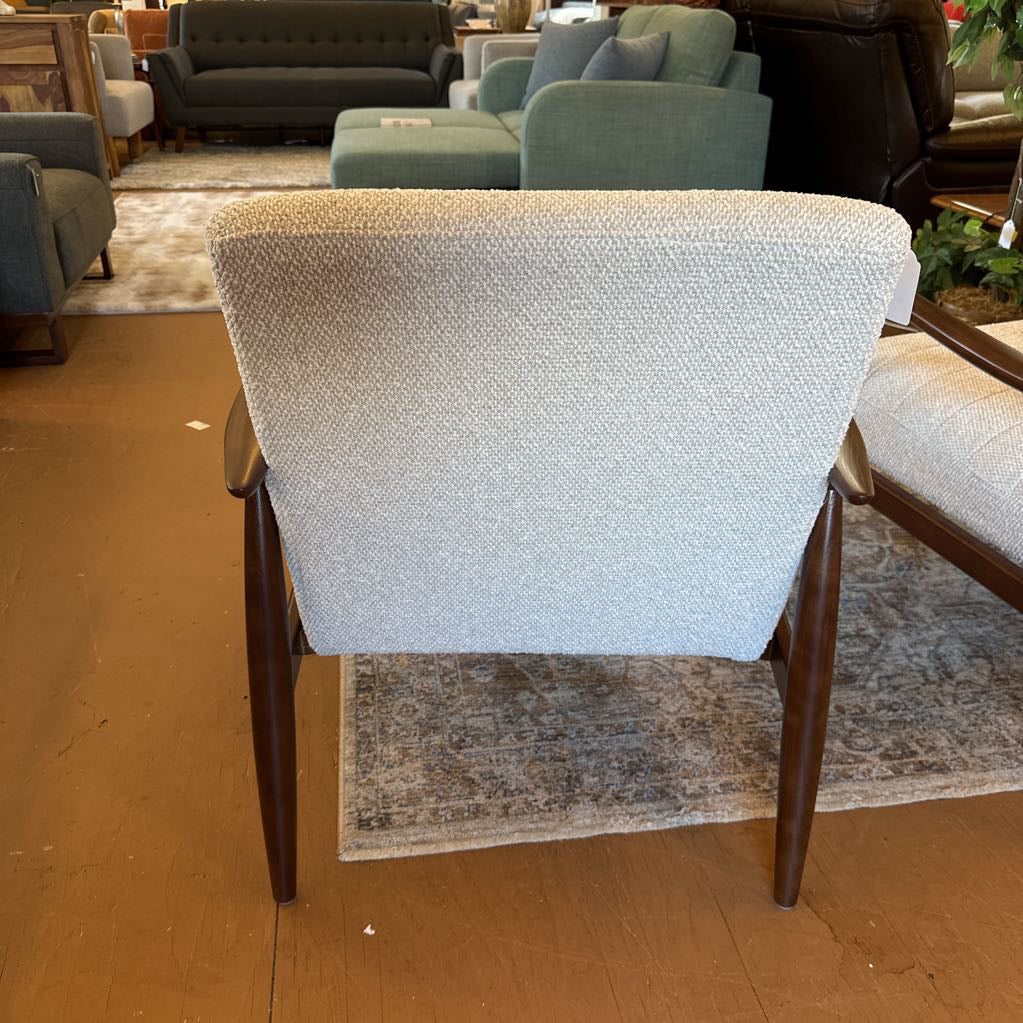 Otun Linen Accent Chair U ACCENT CHAIRS