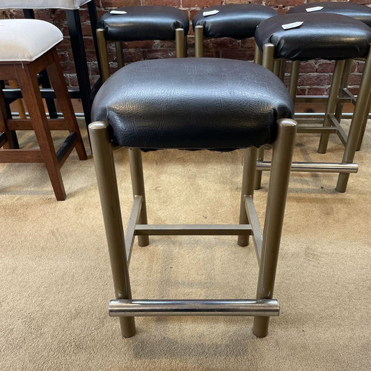 Chunk Vinyl Seat Metal Leg Stool C STOOLS