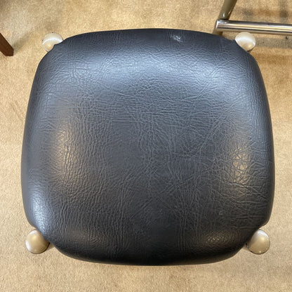 Chunk Vinyl Seat Metal Leg Stool C STOOLS