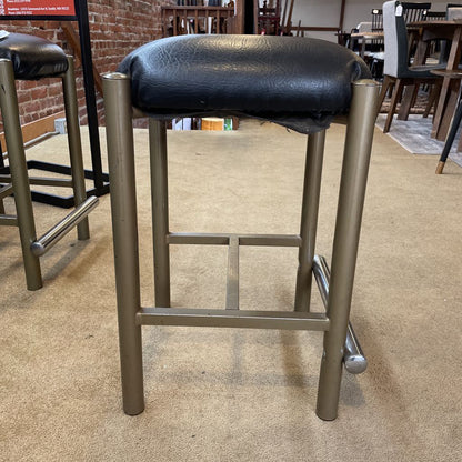 Chunk Vinyl Seat Metal Leg Stool C STOOLS