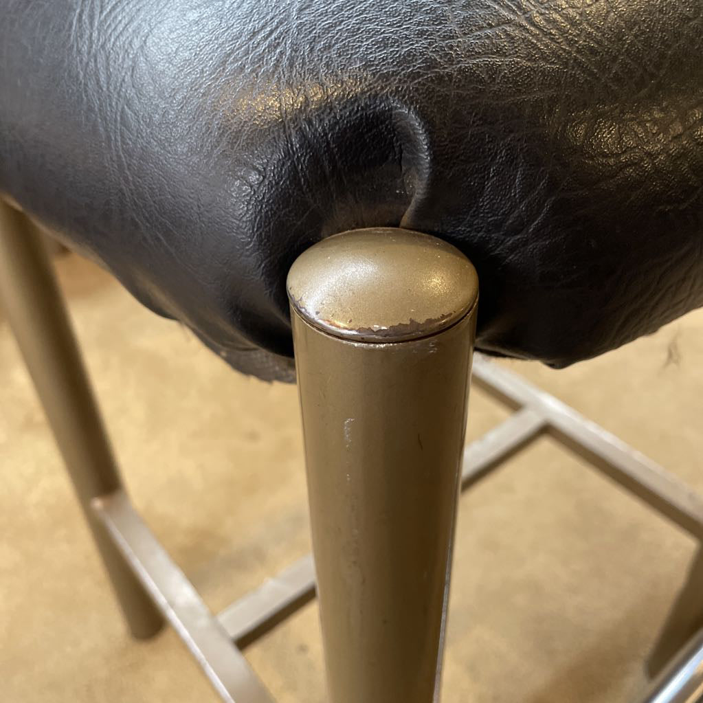 Chunk Vinyl Seat Metal Leg Stool C STOOLS