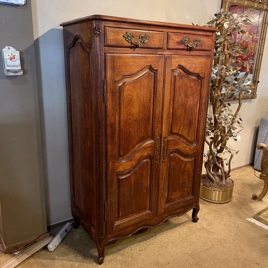 French Louise XV Style Oak Gentleman's Dresser C HIGHBOYS