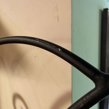 Metal Cast Iron Easel C MEDIA STANDS