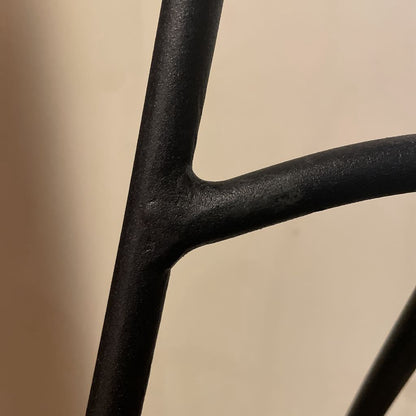Metal Cast Iron Easel C MEDIA STANDS