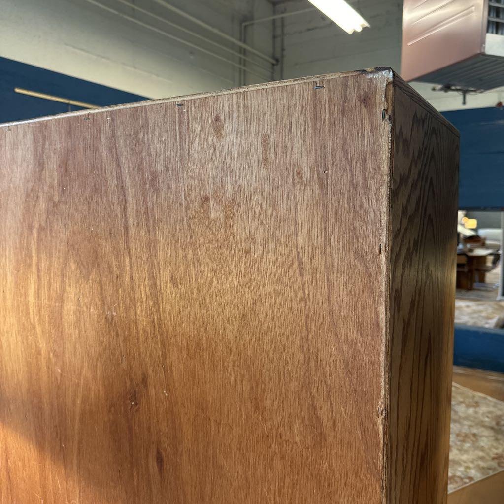 2 Door Oak Bookcase C BOOKSHELVES