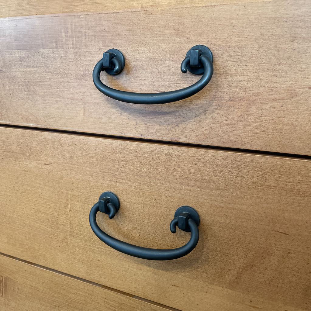 Blonde Wood 3 Drawer w/ Black Metal Hardware Nightstand C NIGHTSTANDS