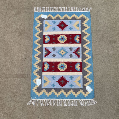 Dhurrie 2'x3' Rug