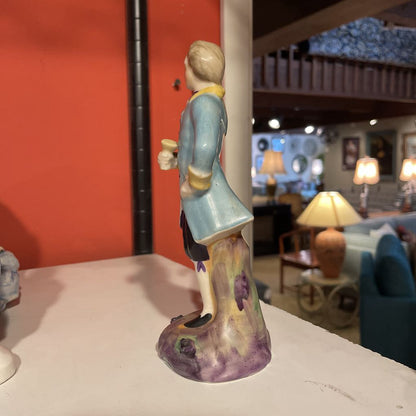 Vintage 18th Century Gent Figurine UNIQUE FINDS